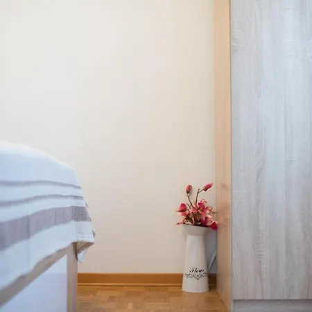 Apartament Red Karmenita Umag