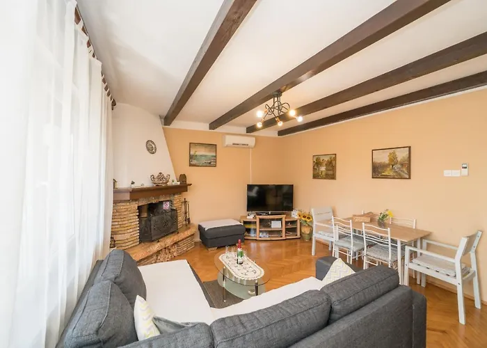 Red Karmenita * Umag