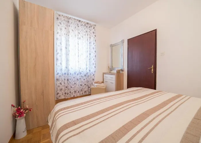 Red Karmenita Lejlighed Umag