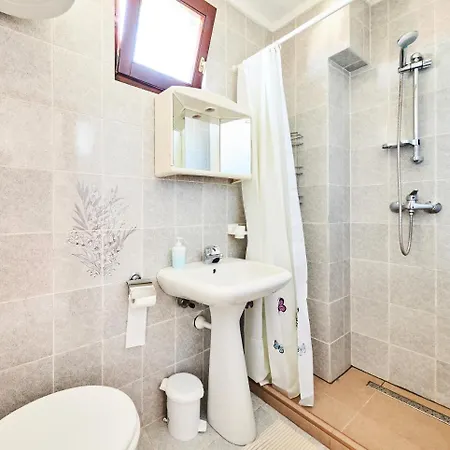 Apartament Red Karmenita Umag